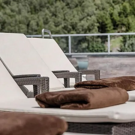Reginas Alp Deluxe,